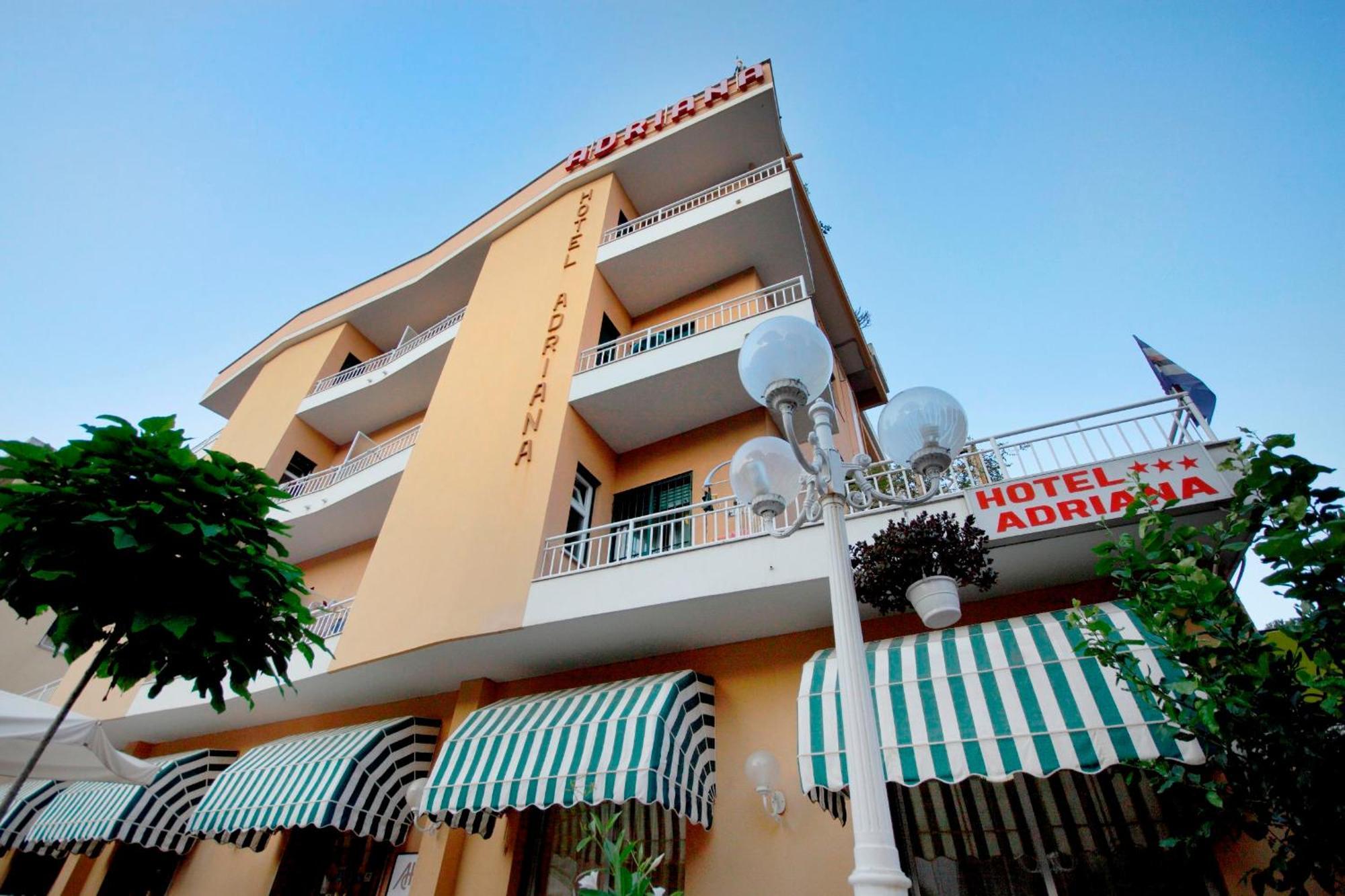 Albergo Adriana Челе Лигуре Екстериор снимка